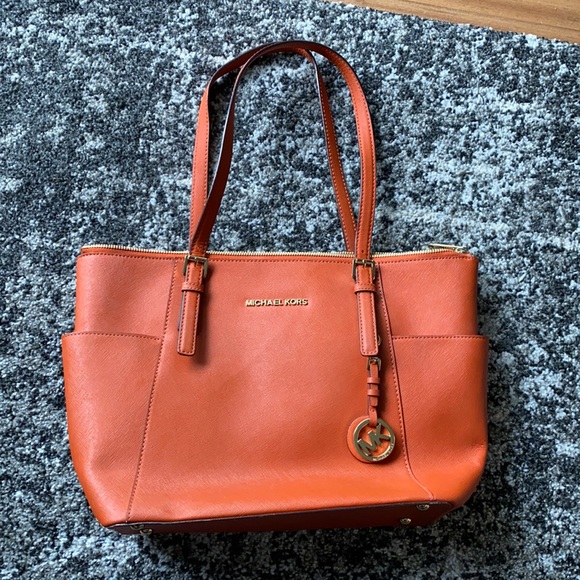 Michael Kors Tote bag - Picture 1 of 6